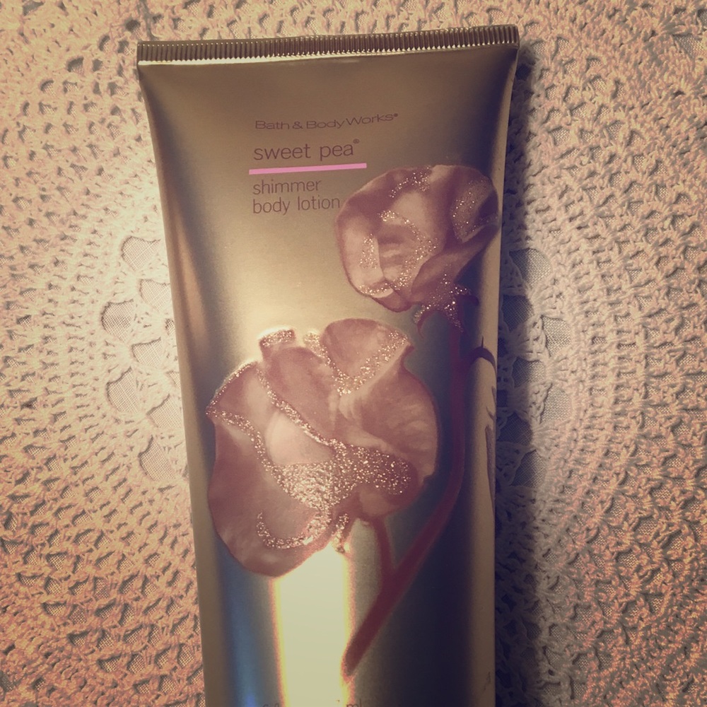 Bath & Body Works Shimmer Lotion